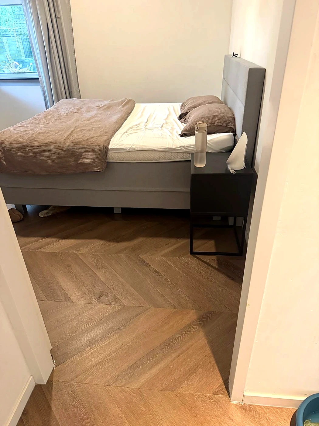 PVC in Hongaarse punt in de slaapkamer